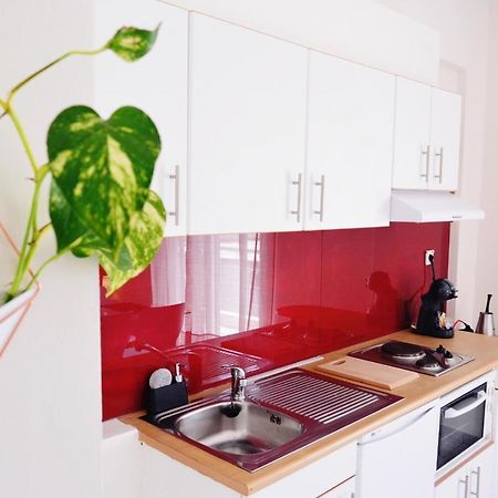 Appartamento Studio Coral Kalamata Esterno foto